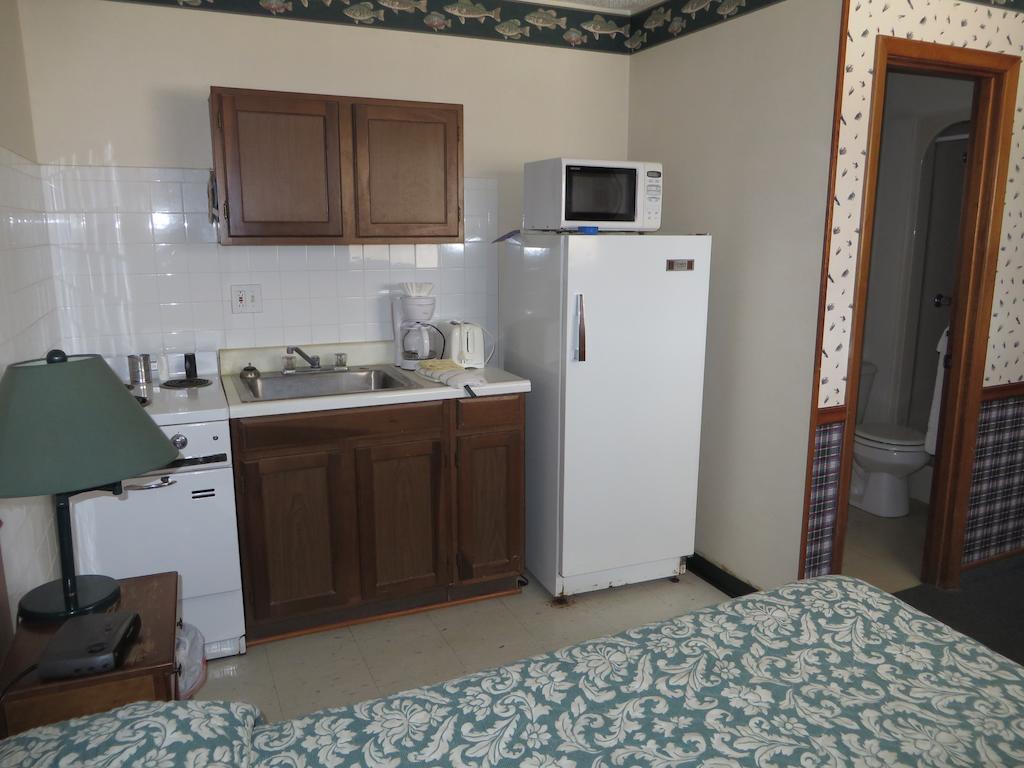 Schooner Creek Resort Kimberling City Bagian luar foto